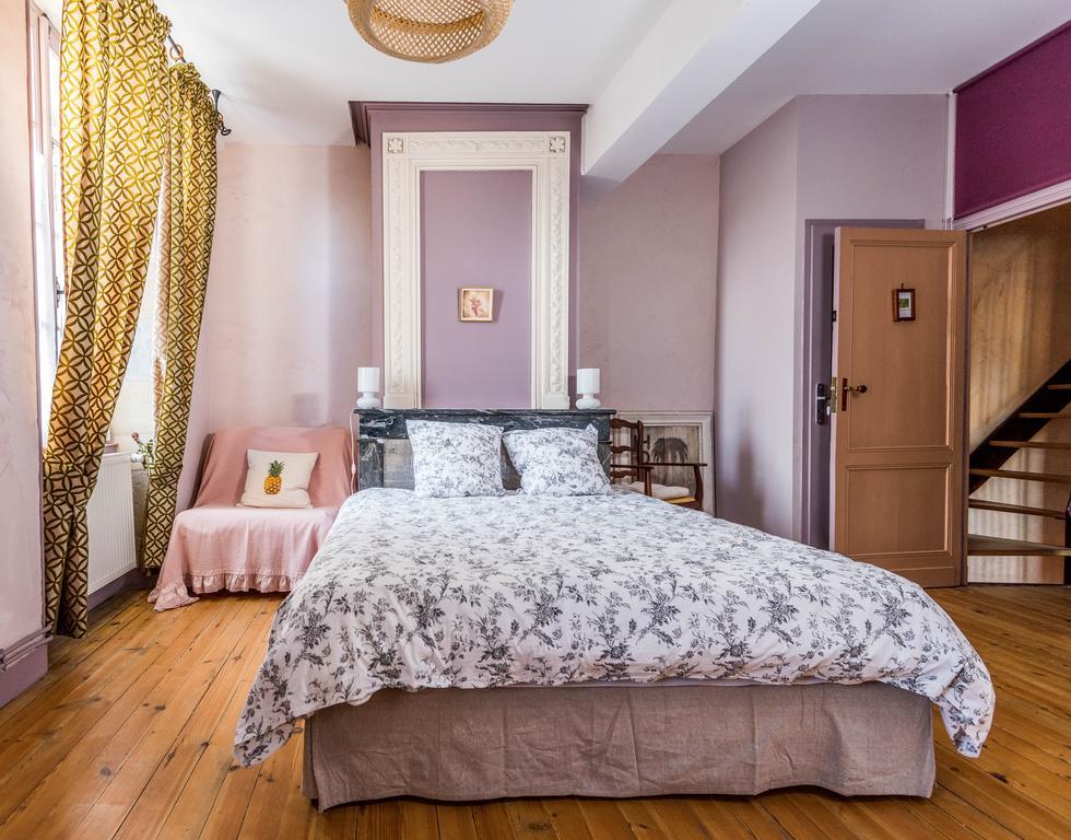 Chambres D'Hotes Le Relais Des Remparts Rions Εξωτερικό φωτογραφία