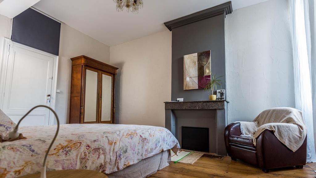 Chambres D'Hotes Le Relais Des Remparts Rions Εξωτερικό φωτογραφία