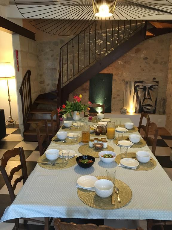Chambres D'Hotes Le Relais Des Remparts Rions Εξωτερικό φωτογραφία